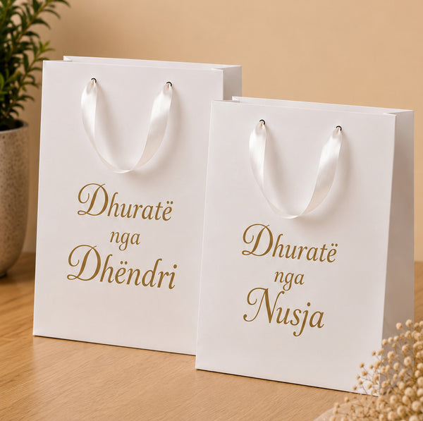 Çantë Ekskluzive për Dhurata – 24 × 32 cm